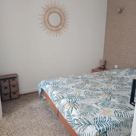 Pounette, 2 Souplex Centre Thermes Apartment